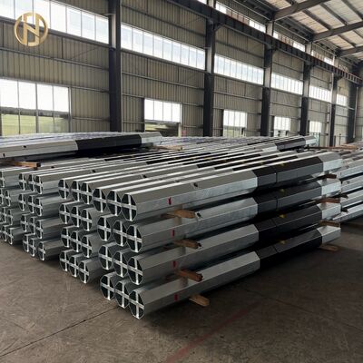 주문 30-40FT 12-18M 팔작지 강철 전력 기둥, Q355 ASTM A572 HDG 유통 유틸리티 타워, 다단계 슬라이드 관절, 비텀 기반 online manufacture