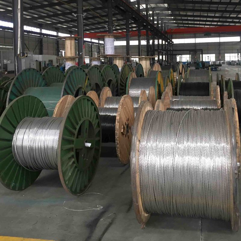 AAAC ACSR 지휘자 120mm ² 50mm ²를 위한 12kv 35kv 극 부속품 중단 & 긴장 이음쇠