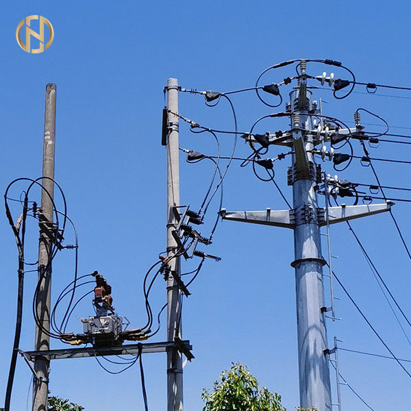 ISO 9001 증명서를 가진 10.5M 35FT 8각형 강철 폴란드 500daN 5KN GR65