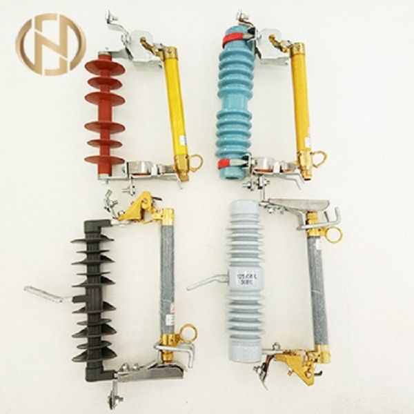 10kV - 35kV 합성 기둥은 머리 위 전송선을 위한 신관을 그만둡니다