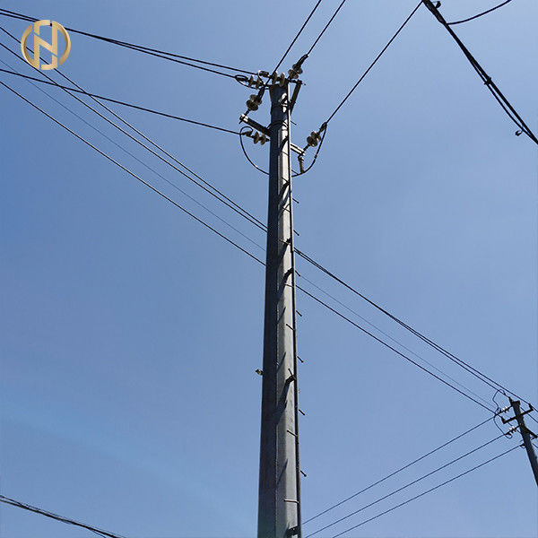8각형 강철 폴란드 69KV NEA 50FT가 회색 색깔에 의하여 55FT 60FT 65FT 70FT 직류 전기를 통했습니다