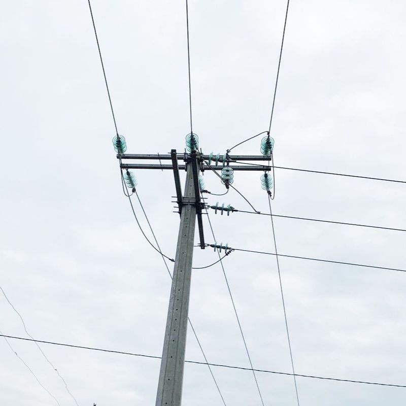 전력 사업을 위한 강철 8000D 십자가 팔이 12KV 35KV 폴란드 부속품에 의하여 직류 전기를 통했습니다